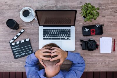 Ayudas estatales para autónomos en crisis económica temporal: Guía completa 2025