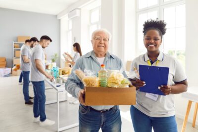 Ayudas por familia numerosa general con descuentos en servicios: Guía completa de beneficios y trámites