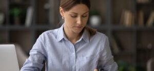 Deducción madre trabajadora con cheque guarderia adicional: Guía completa 2025