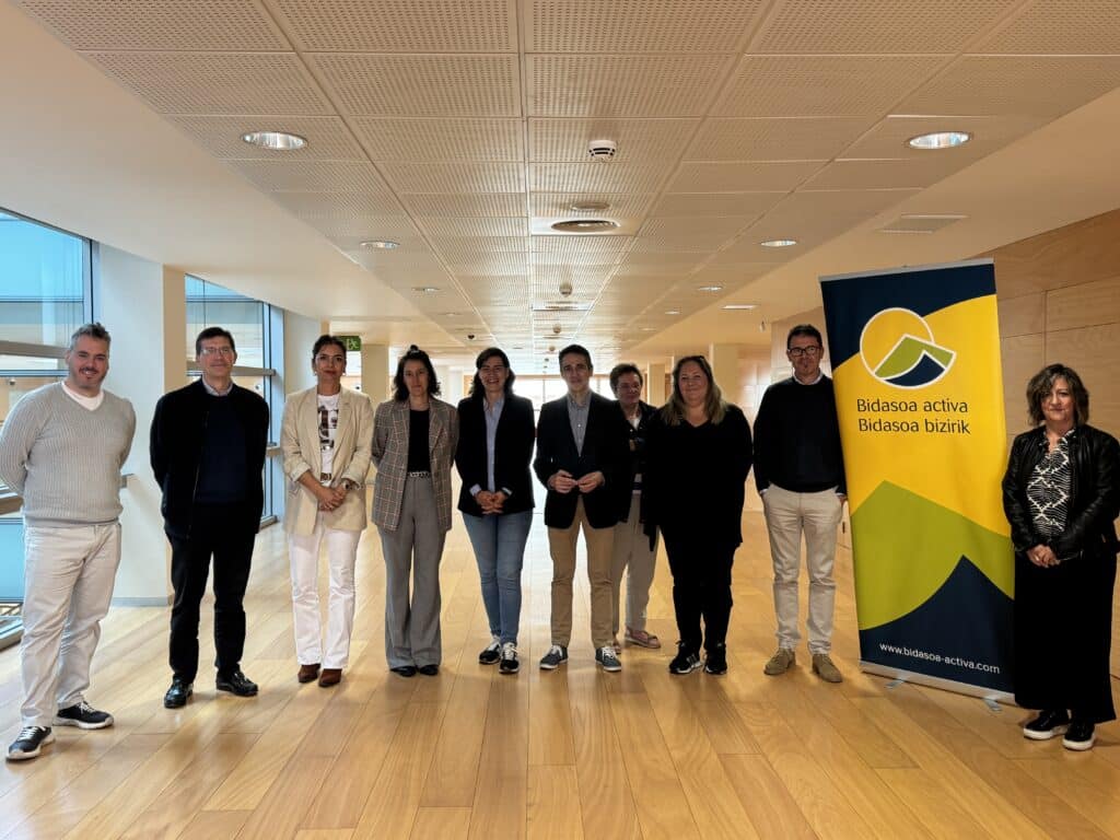 Guía Rápida de Cursos SEPE en Turismo y Hostelería Actualizados 2025