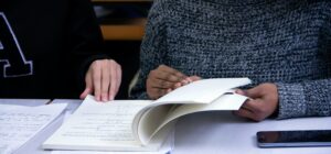 Nacionalidad por residencia con examen CCSE y DELE nivel A2: Requisitos y trámites