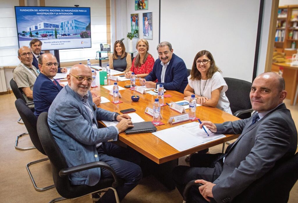 Rehabilitación Domótica y Ayudas para Mayores de 65 Años: Guía Completa 2025